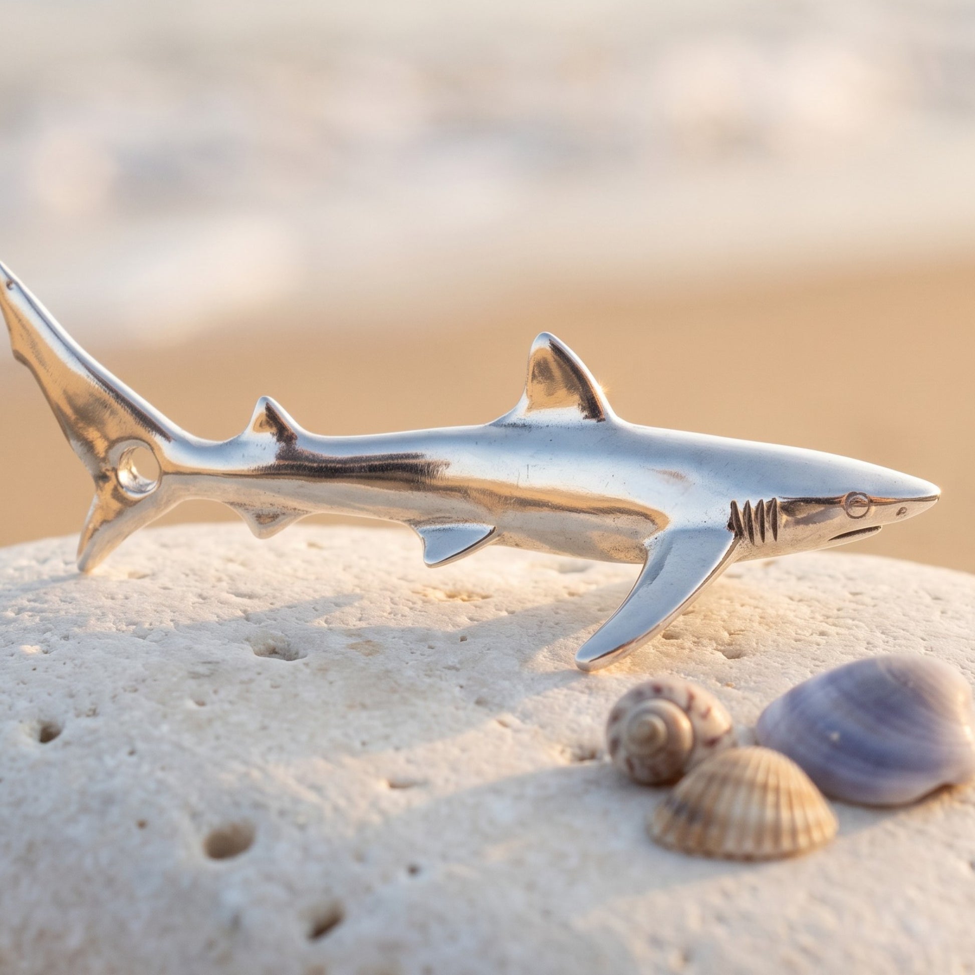 Joe Romeiro´s Blue Shark Necklace – Sterling Silver - Big Blue