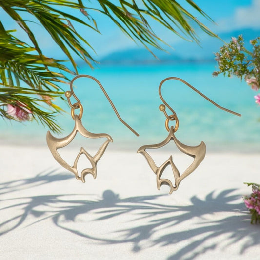 Bronze Manta ray Dangle Drop Earrings- Manta Ray Jewelry, Gifts for Stingray Lovers, Boho Jewelry, Sea Life Jewelry, Gifts For Scuba Divers - Big Blue
