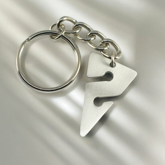 Line Arrow Keychain for Women and Men- Cave Diver Gifts for Women and Men, Line Arrow Pewter Key Chain, Gifts for Cave Divers - Big Blue