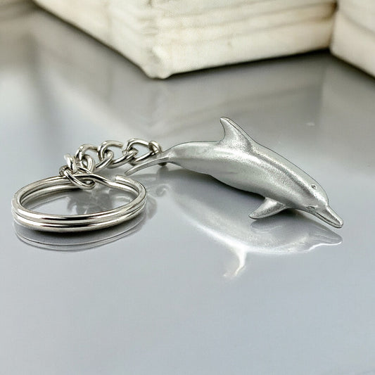 Dolphin Keychain for Women and Men- Dolphin Gifts for Women, Dolphin Key Ring, Gifts for Dolphin Lovers, Sea Life Key Chain - Big Blue