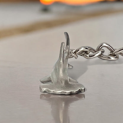 Hammerhead Shark Keychain for Men and Women- Hammerhead Shark Charm, Gifts for Shark Lovers,  Realistic Shark Key Fob, Sea Life Keychain, Scuba Gifts - Big Blue