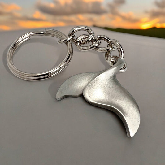 Whale Tail Keychain for Men and Women- Whale Tail Keychain Charm, Gift for Whale Watcher, Whale Fluke Keyring, Whale Tail Key Fob, Sea Life Keychain - Big Blue