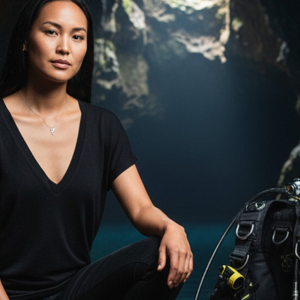 Mini Line Arrow Necklace – Cave Diving Collection - Sterling Silver on Magic Cable Chain - Big Blue