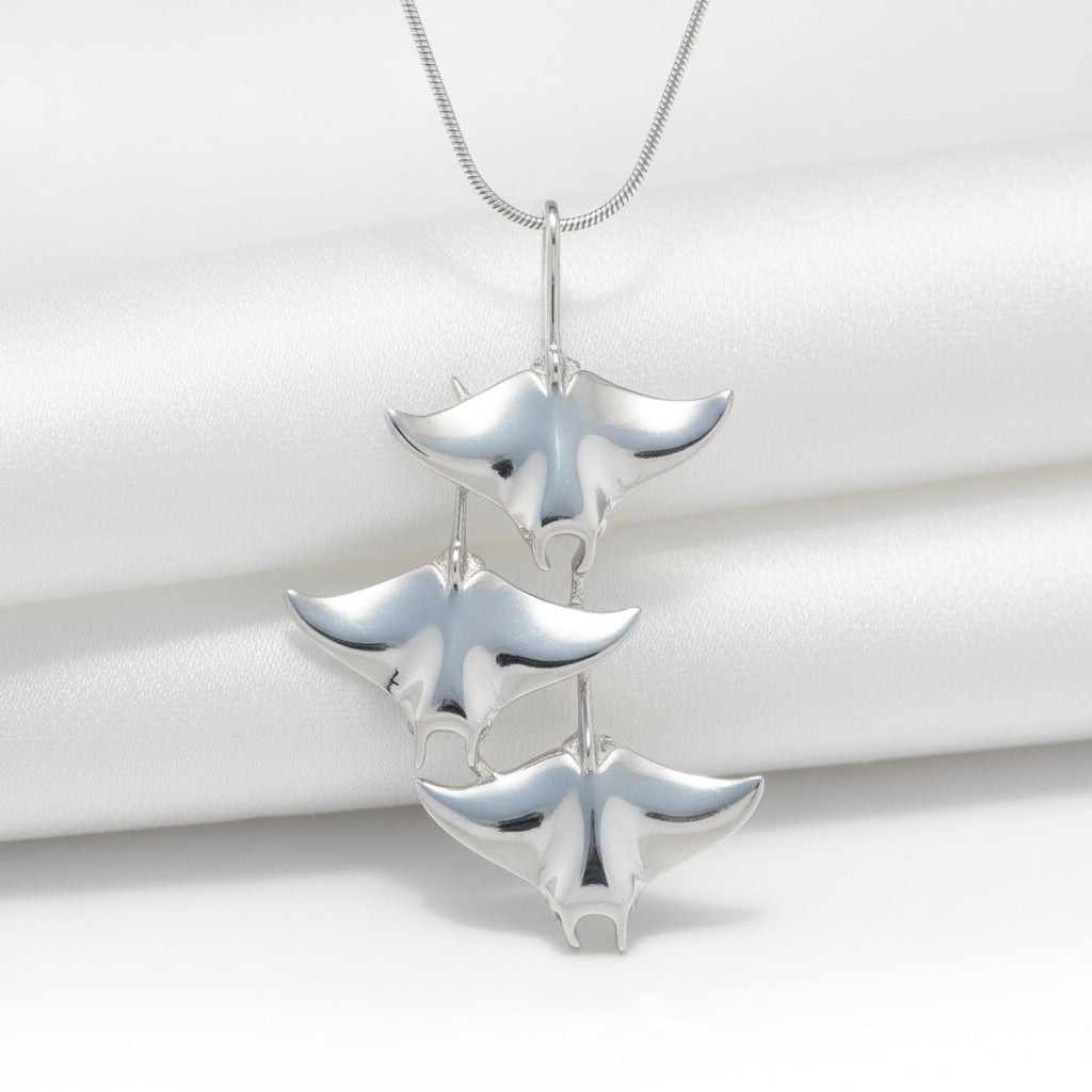 Manta Ray Necklace  – Ocean in Motion Collection – Sterling Silver - Big Blue