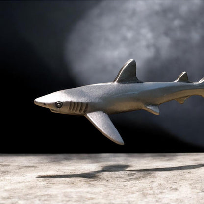 Joe Romeiro´s Blue Shark Necklace – Pewter on Cord - Big Blue