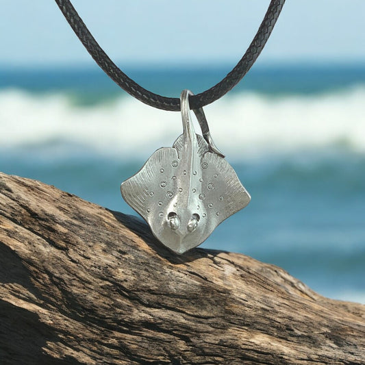 Stingray Necklace- Stingray Gift for Women and Men, Stingray Pendant, Gifts for Divers, Sea Life Jewelry - Big Blue
