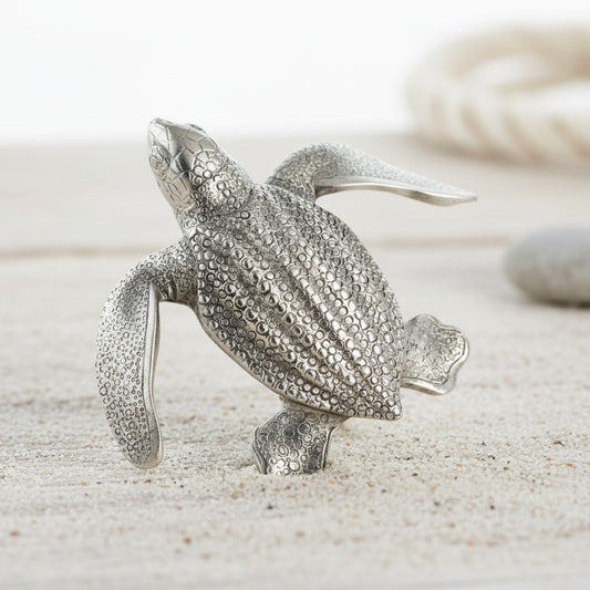 Leatherback Turtle Hatchling Pin - Sea Life Collection - Lead-Free Pewter - Big Blue