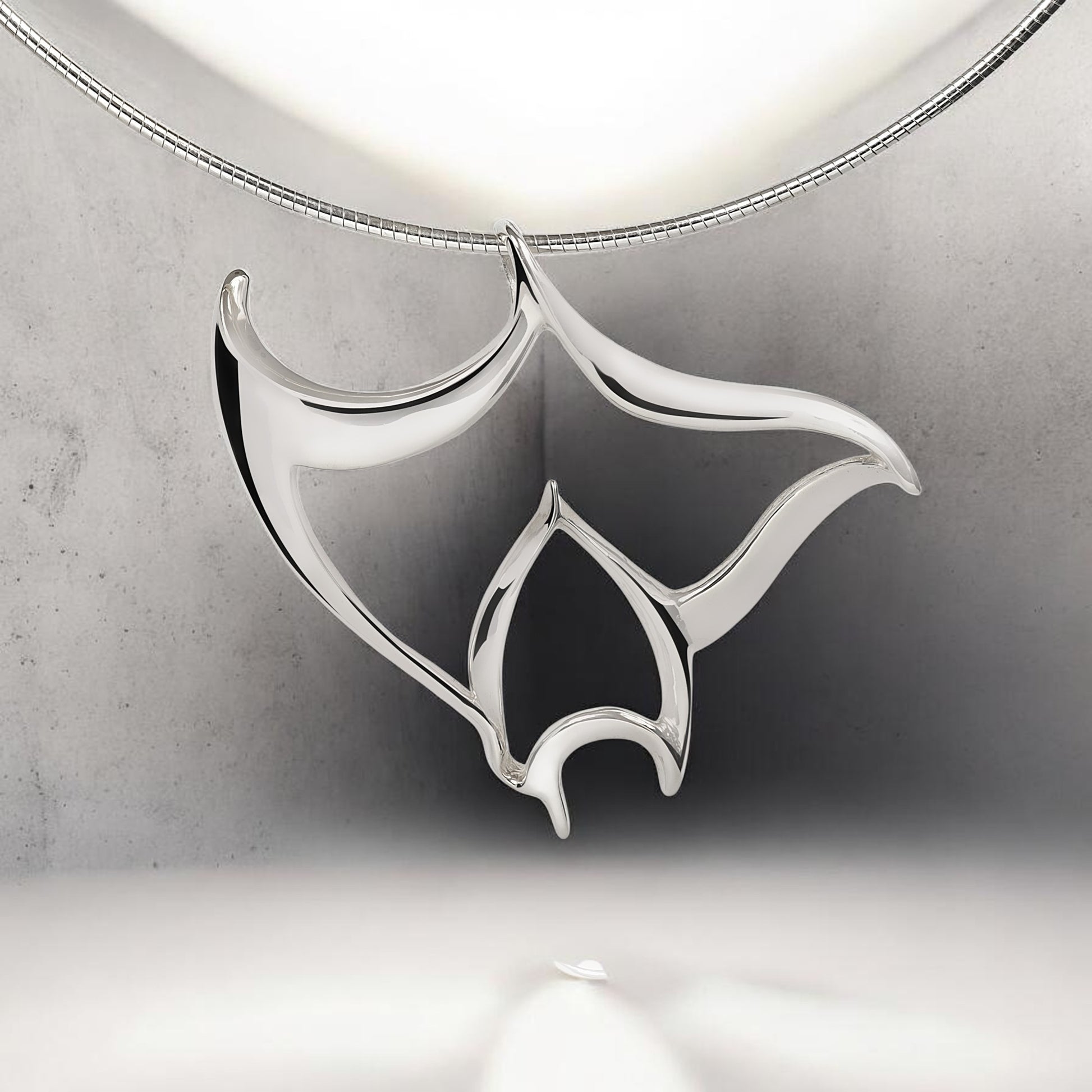 Manta Ray Necklace – Seaplicity Collection – Sterling Silver - Big Blue
